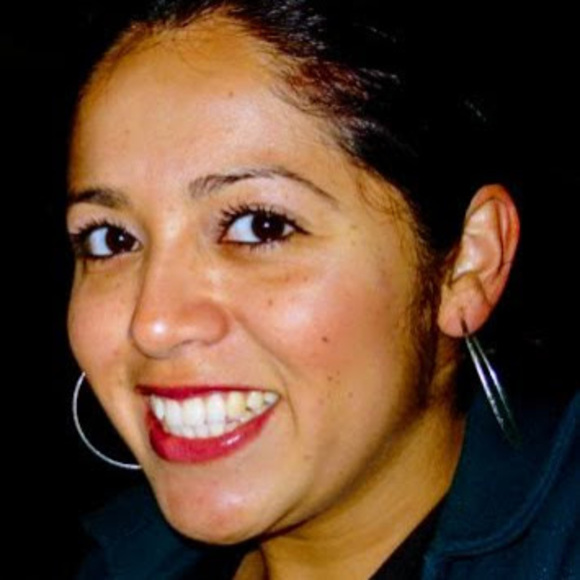 Meet your Posher, Iris - Picture 1 of 1